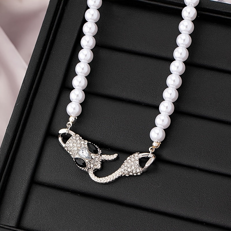 Adriana | Snake Necklace with Exclusive Design and Sophisticated Elegance