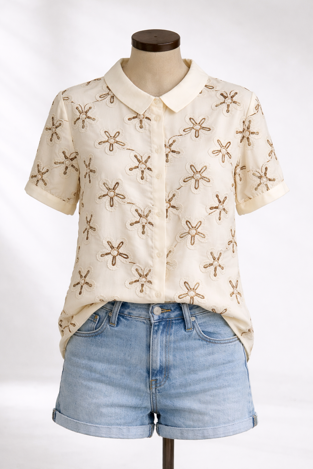 Valira | Elegant Floral Blouse with Classic Collar