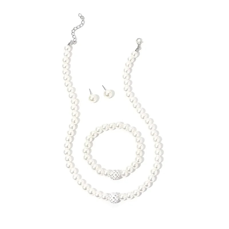 Luciennea | Classic Pearl Set