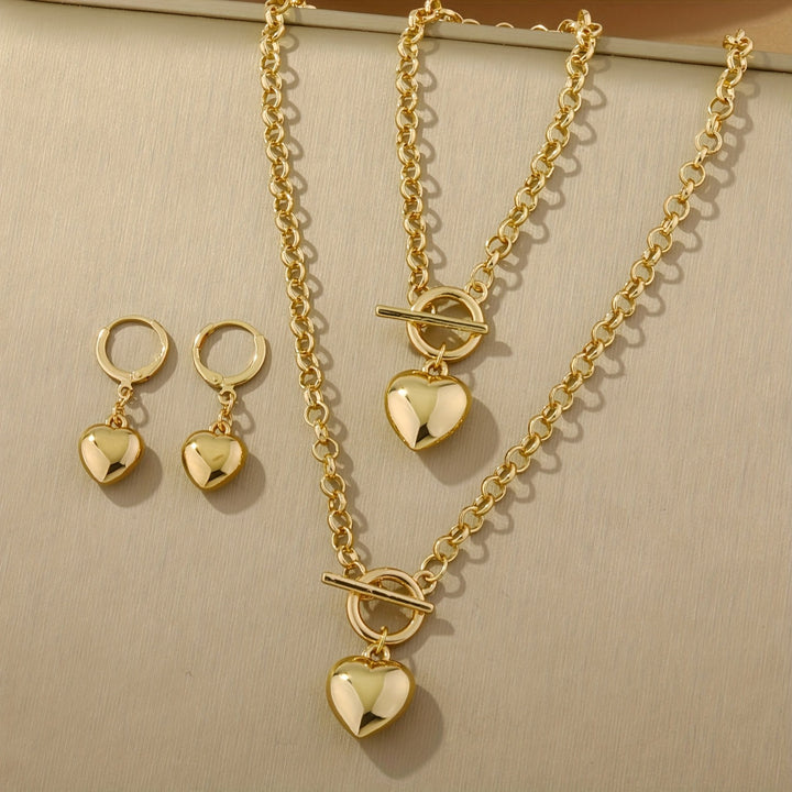 Gia™ Elegant Jewelry Set with Shining Heart and Luxurious Finish