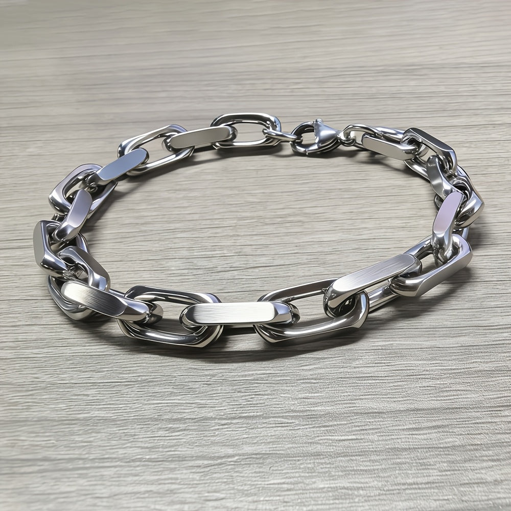 Rylan | Masculine Interlocking Link Bracelet
