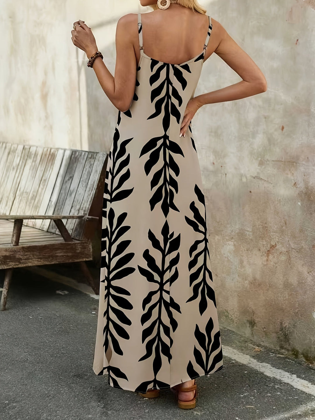 Tessa™ Summer Tropical Print Sleeveless Maxi Dress