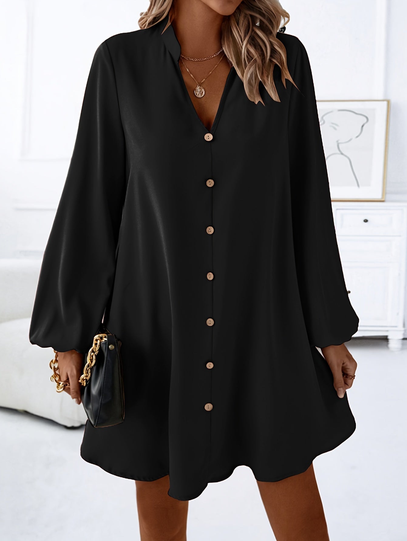 Faria™ Elegant Long Sleeve V-Neck Dress