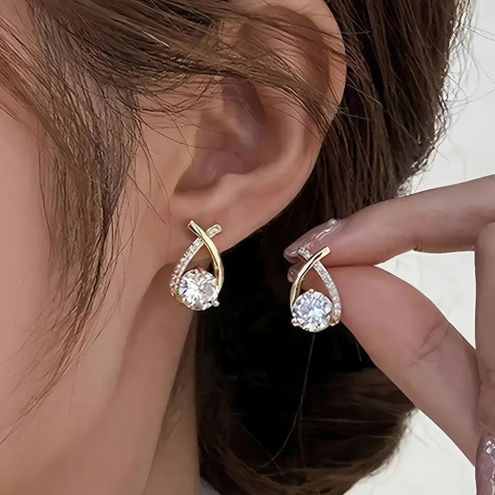 Xara™ Elegant Cross-Shaped Stud Earrings for Daily Wear