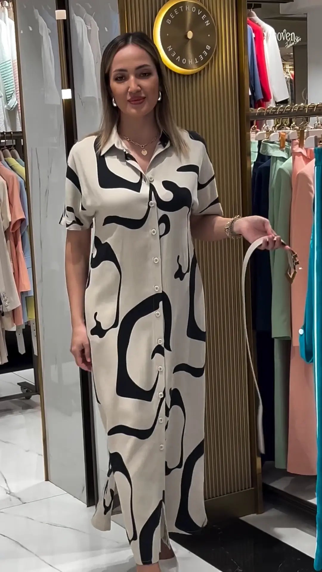 Jolira | Elegant fitted waist dress with irregular print