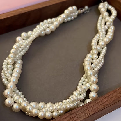 Morgan | Classic Pearl Necklace with Timeless Elegance
