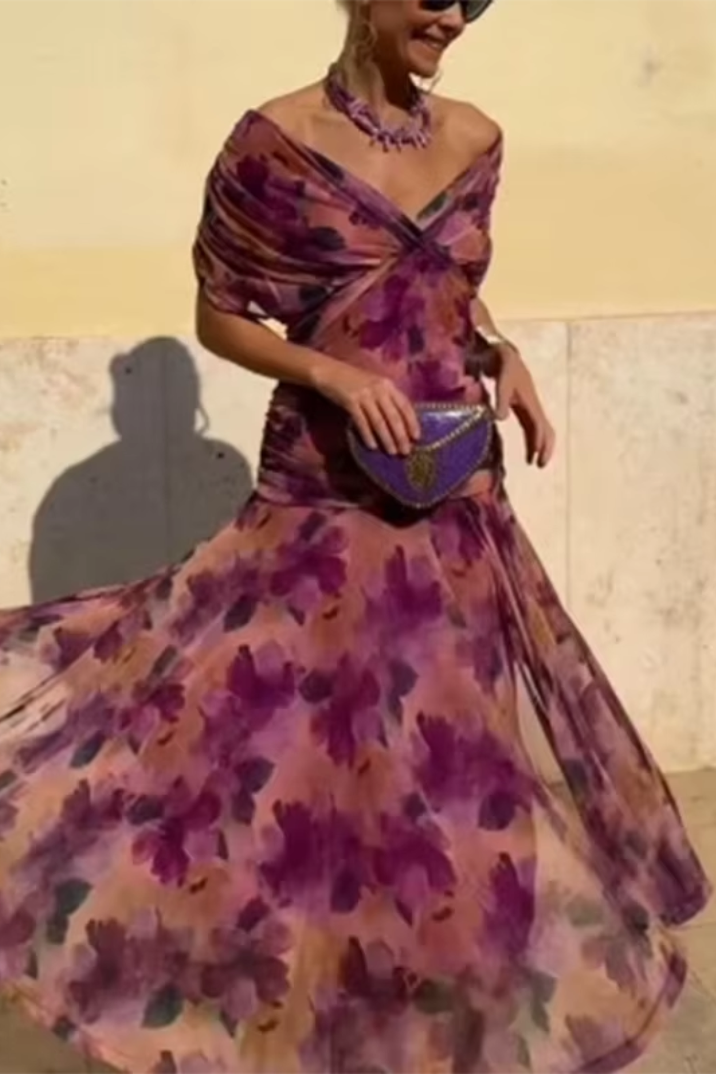 Novarente™ Elegant Maxi Dress with V-Neck for Special Occasions