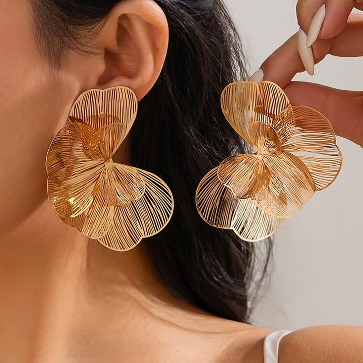 Selah™ Double Hoop Gold Earrings with Modern Design