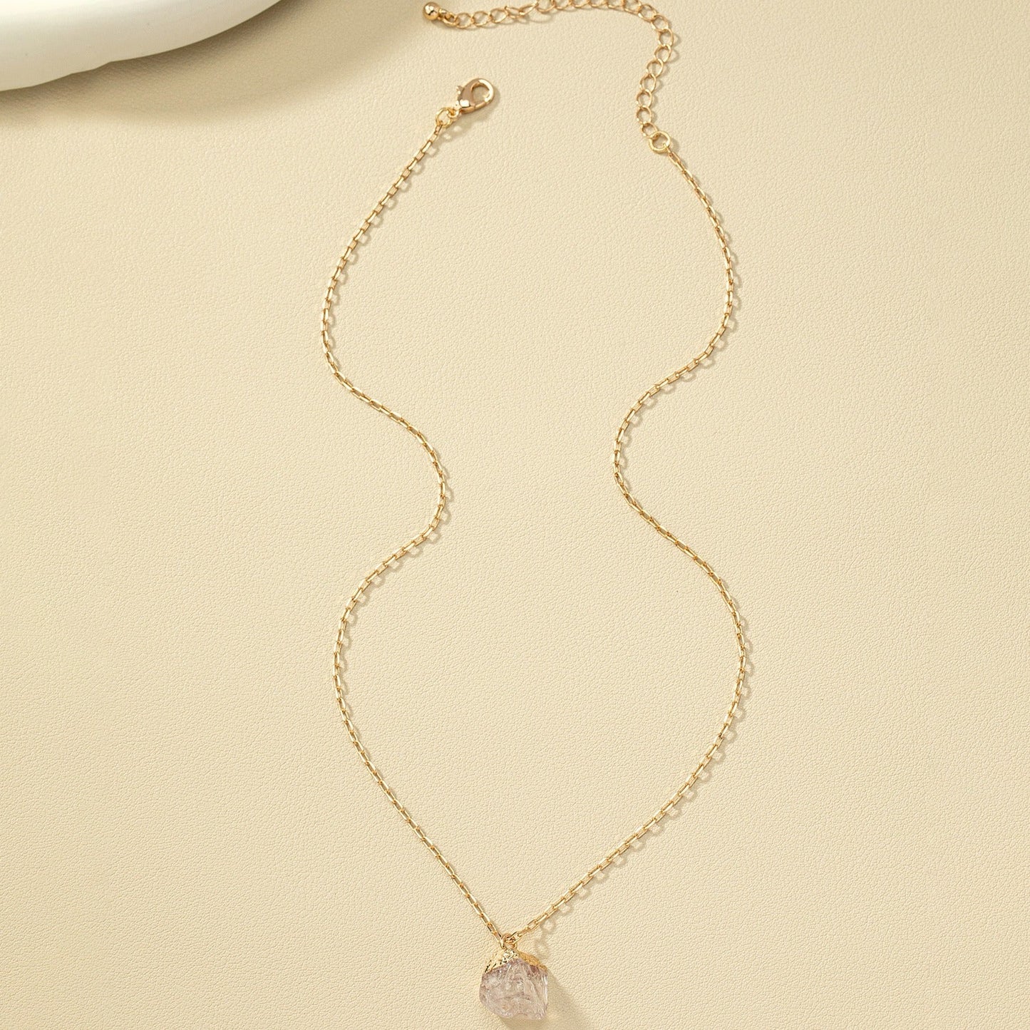 Taria™ Minimalist Necklace with Irregular Pendant Plated in 14K Gold