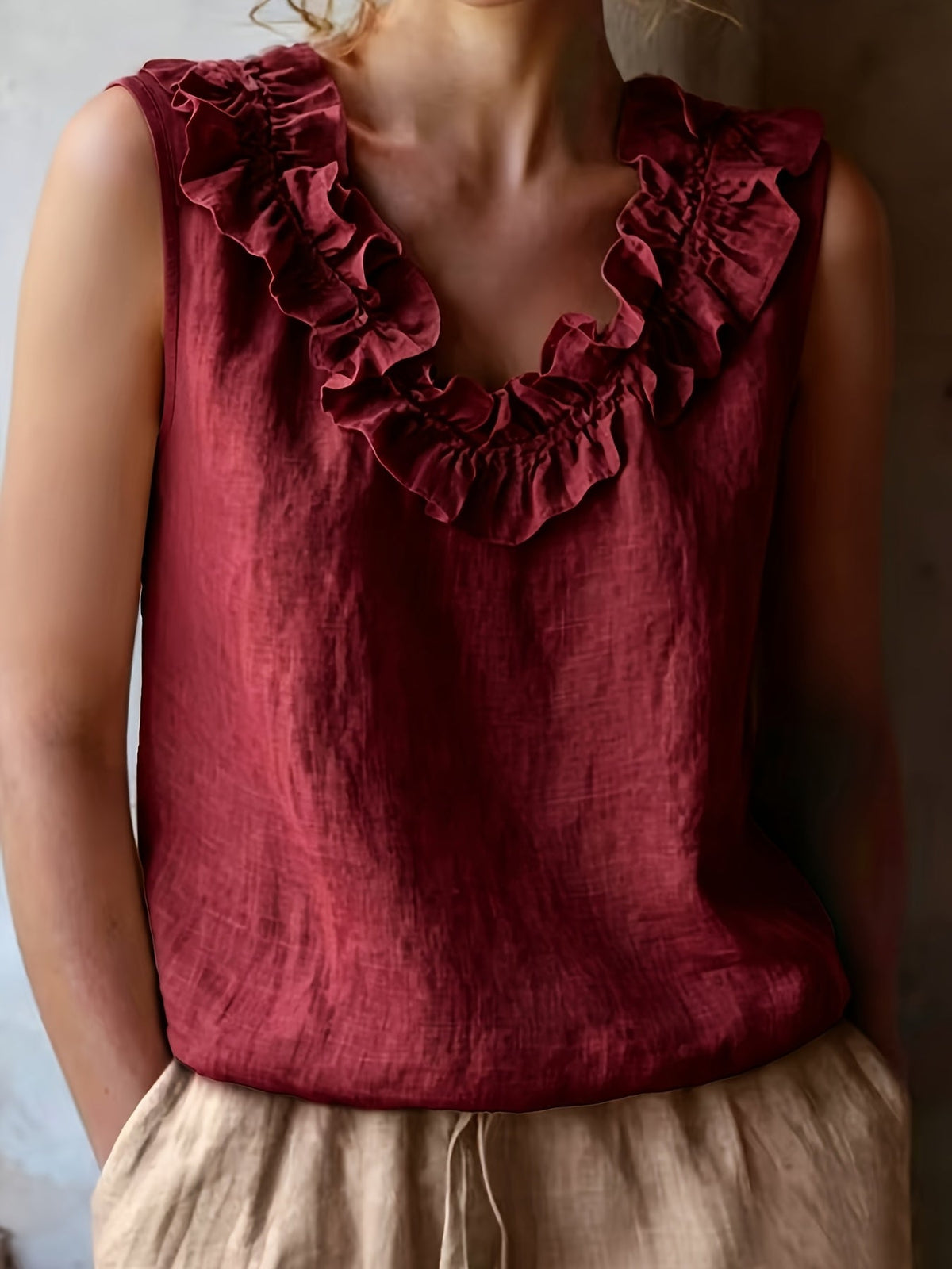 Katherine | Sleeveless Ruffled Loose Cut Blouse for Spring/Summer