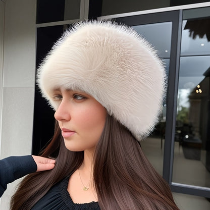 Juliana | Warm and Elegant Faux Fur Winter Beanie