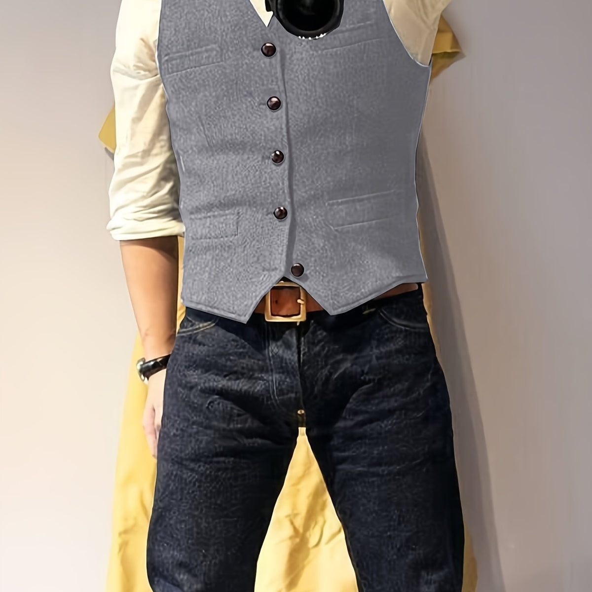 Zoltan | Vintage Herringbone Vest with Classic Style and Timeless Elegance