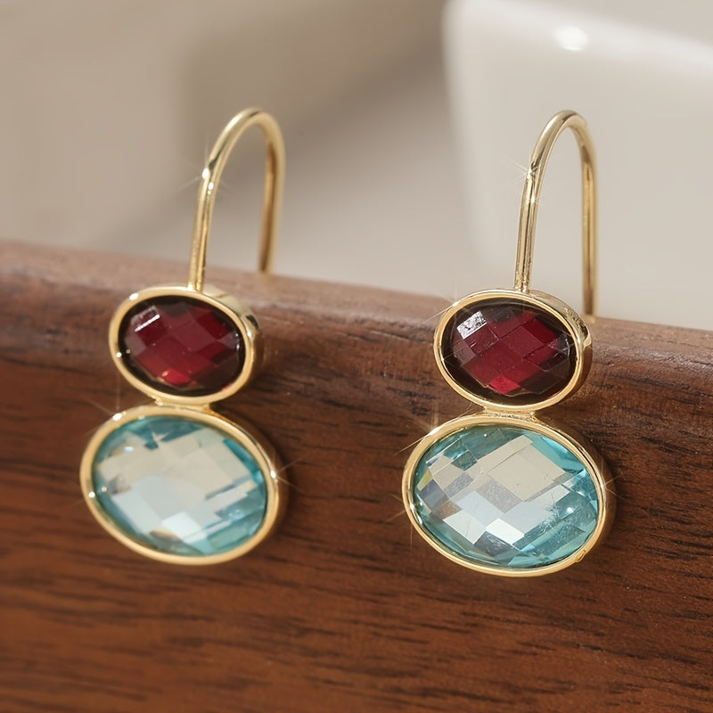Perla™ Oval Hanging Earrings with Elegant Handcrafted Design