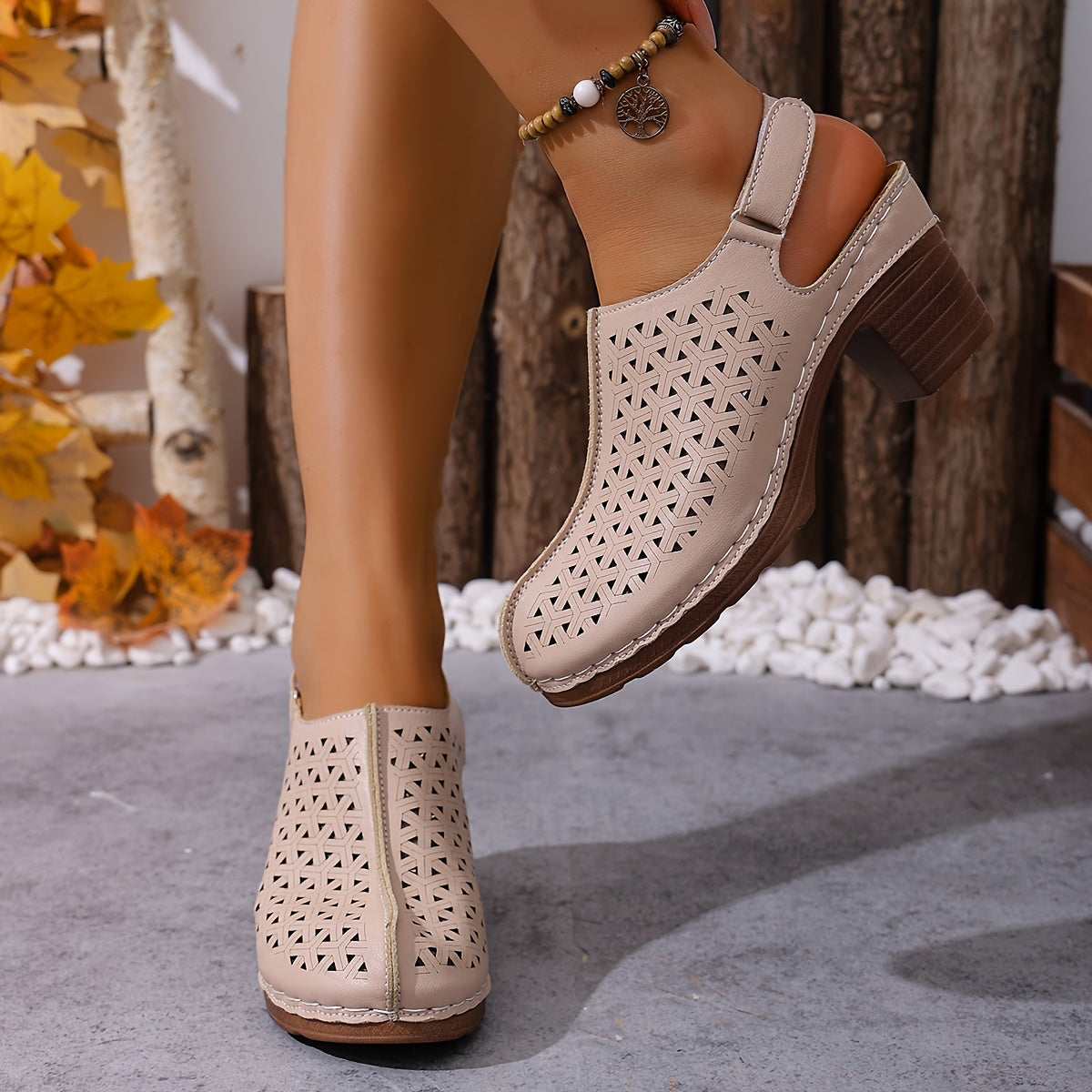 Korae | Heeled Sandals with Adjustable Straps and Cut-Out Design
