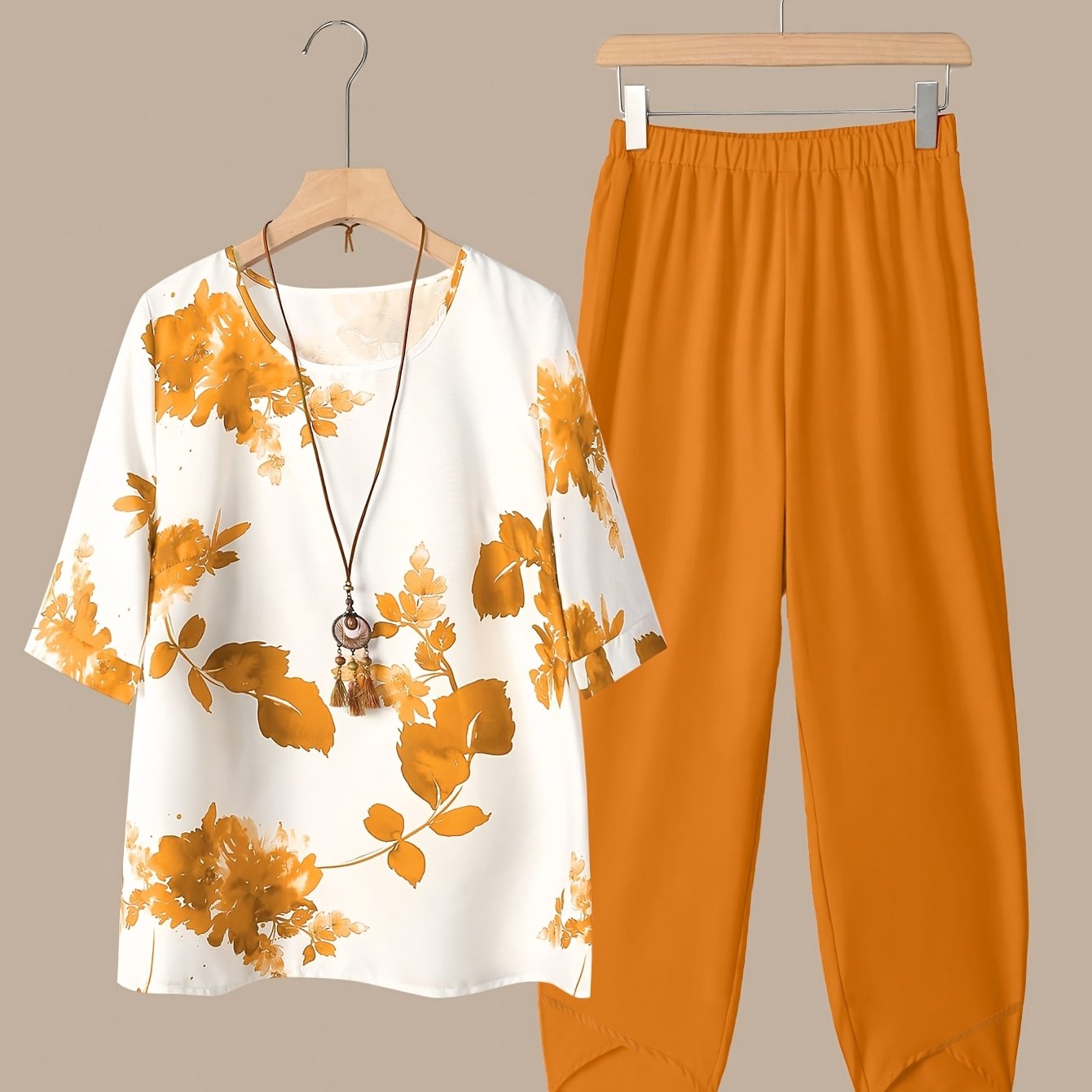 Fynley | Printed Two-Piece Set with Blouse and Comfortable Pants