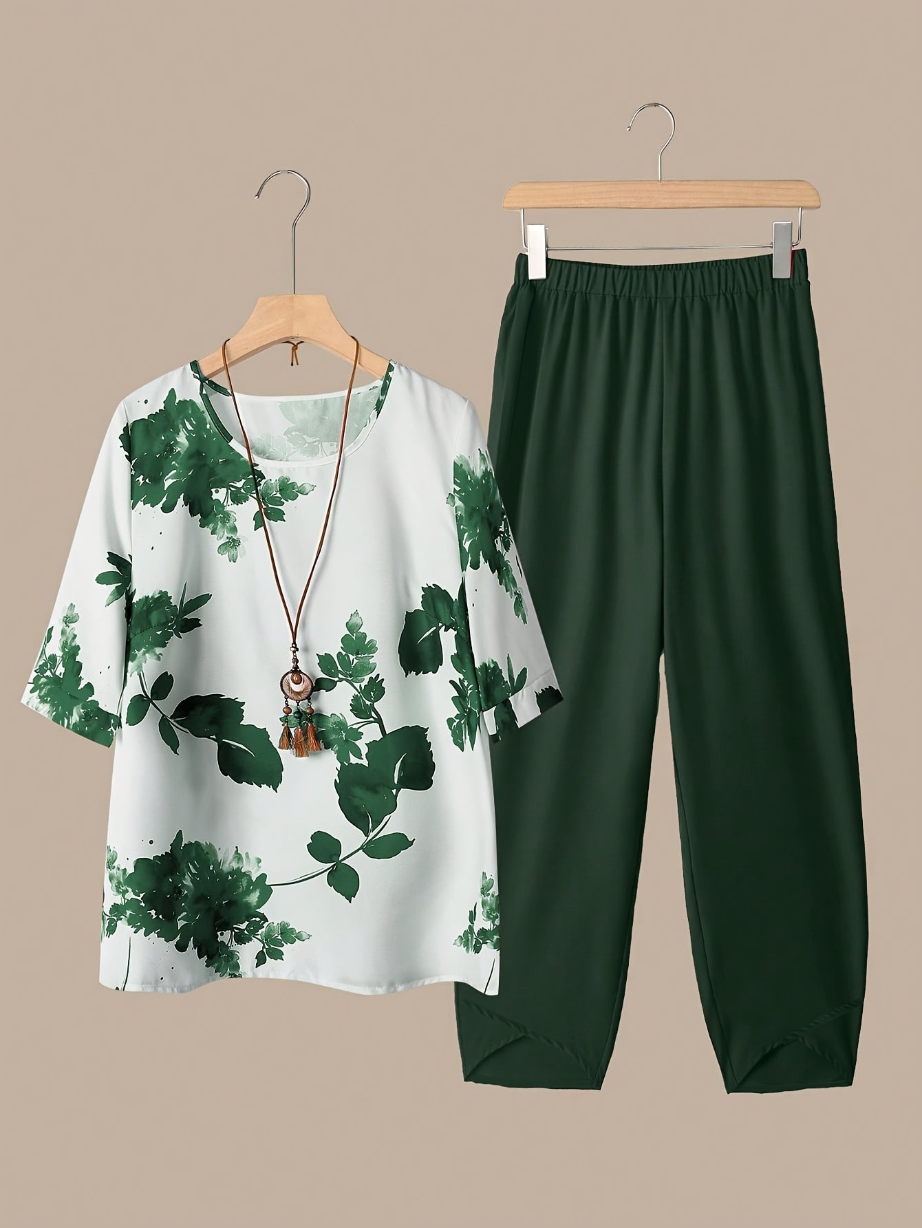 Fynley | Printed Two-Piece Set with Blouse and Comfortable Pants