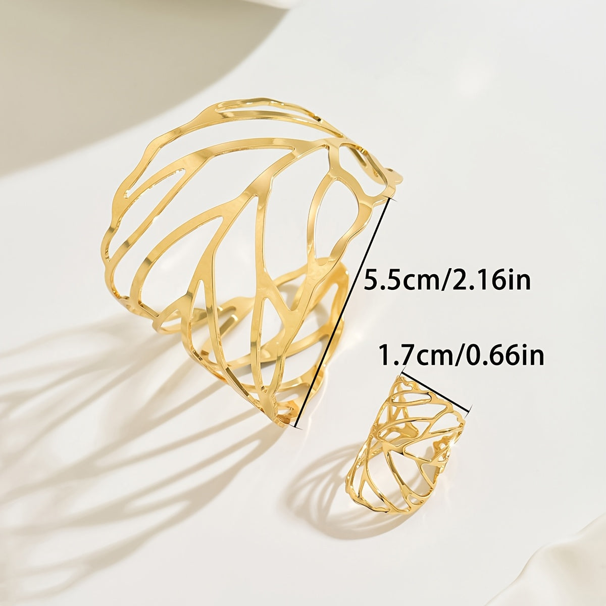 Lavinia | Vintage Style Hollow Leaf Bracelet and Ring Set