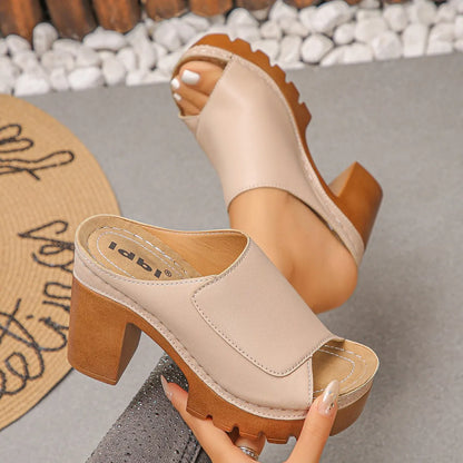 Felicity | Comfortable Sandals with Embossed Details