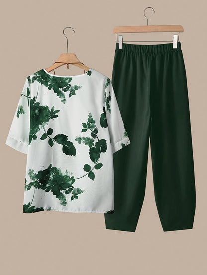 Fynley | Printed Two-Piece Set with Blouse and Comfortable Pants