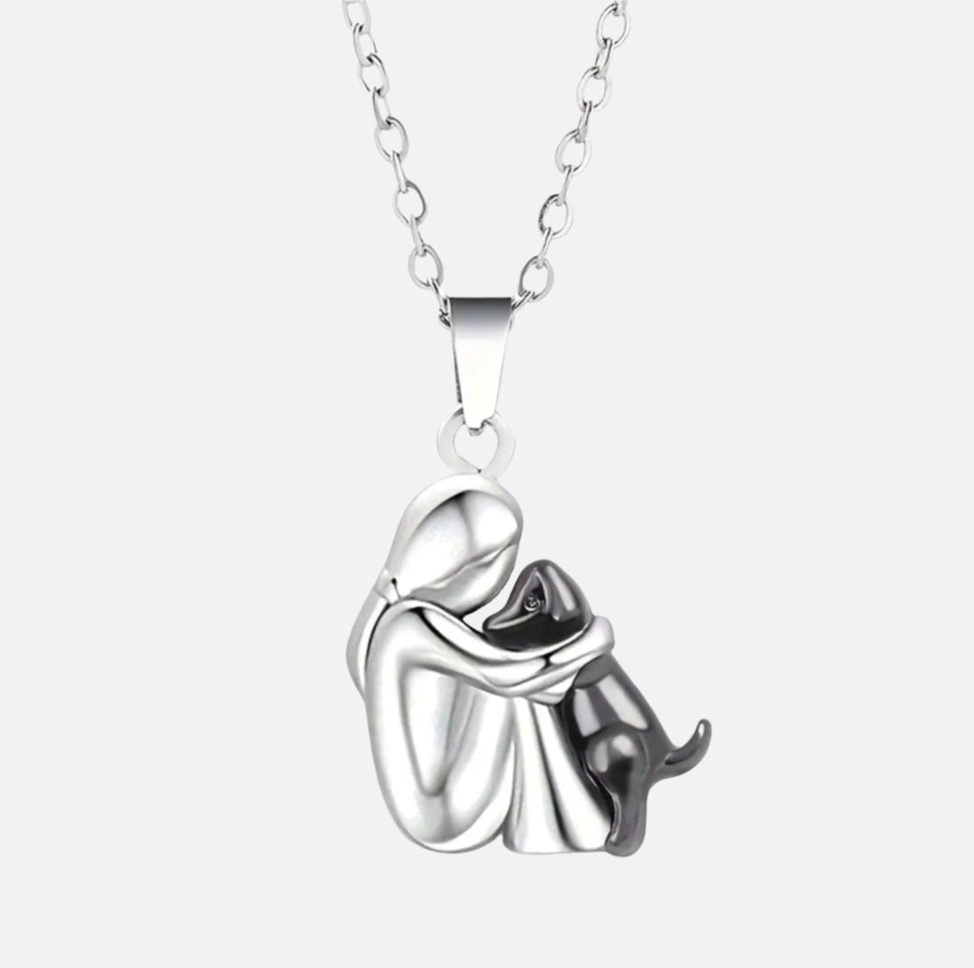 Novira™ Collar with Eternal Hug Pendant for Pets