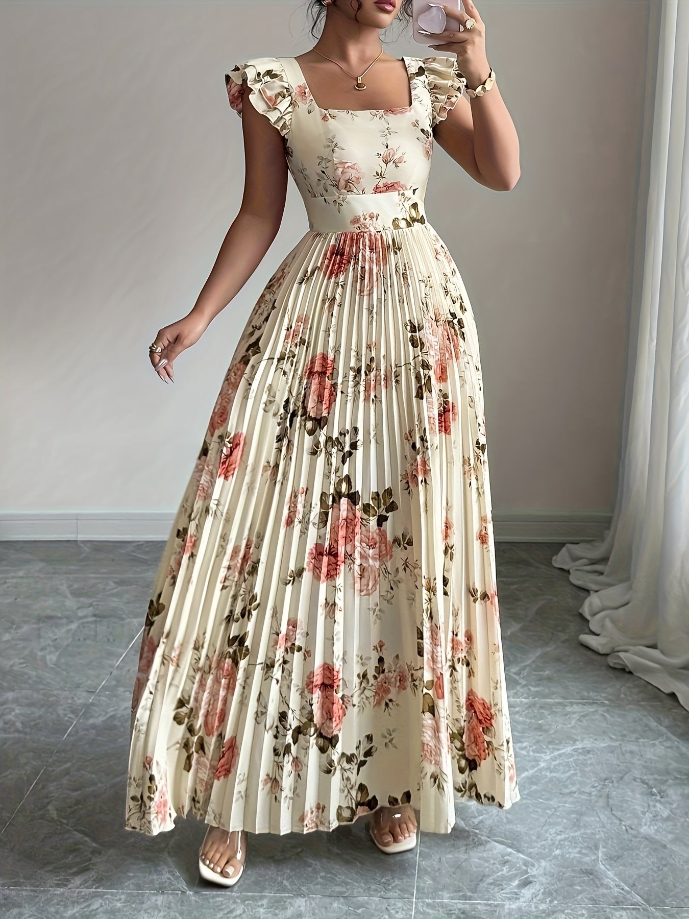 Oxeris | Long Floral Dress with Pleats and Timeless Elegance
