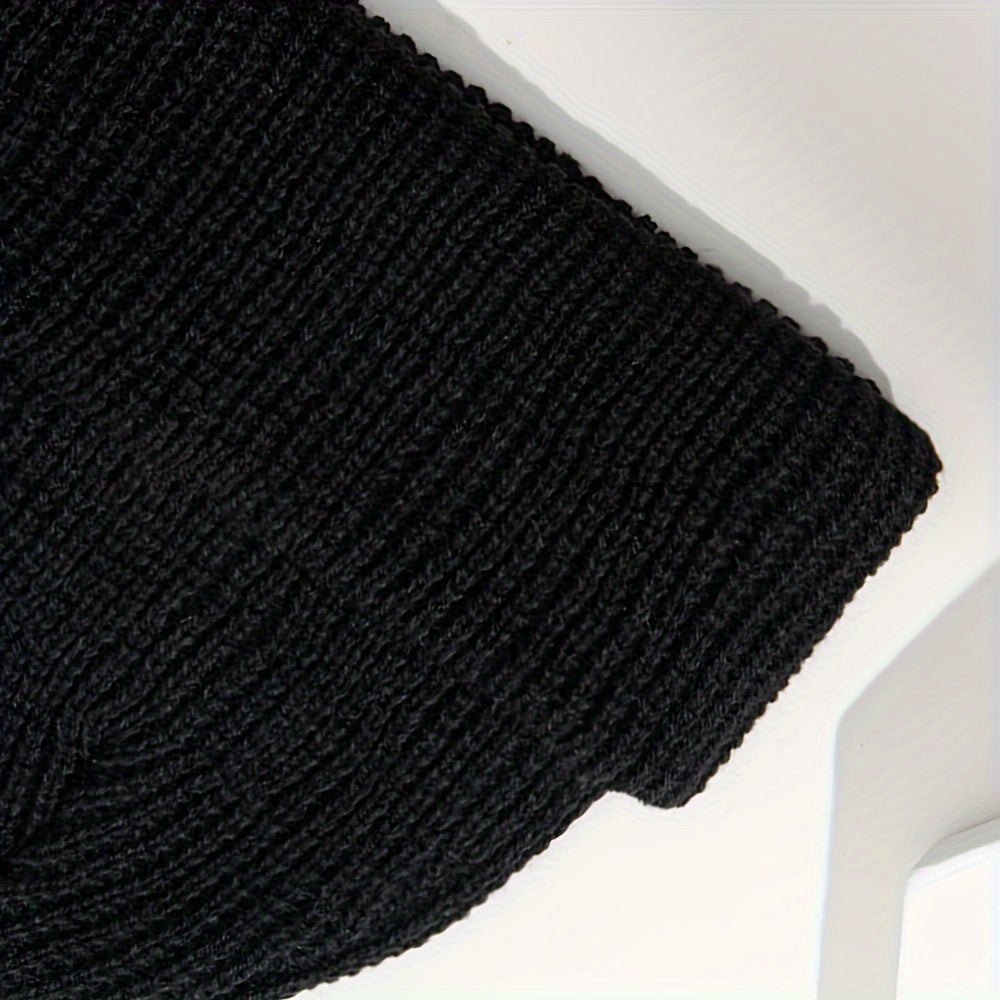 Orson | Warm Knitted Beanie with Minimalist and Versatile Design