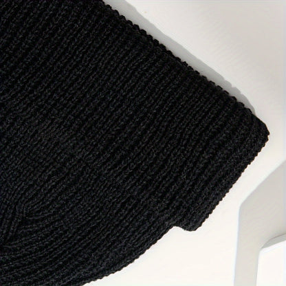 Orson | Warm Knitted Beanie with Minimalist and Versatile Design