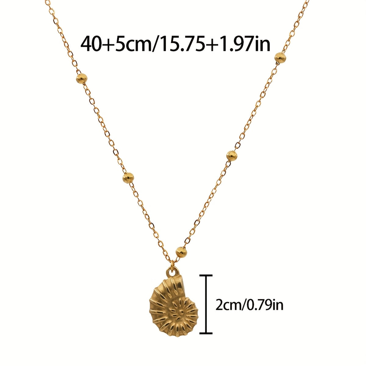 Marlena | Beaded Necklace with Shell and Summer-Style Marine Pendant