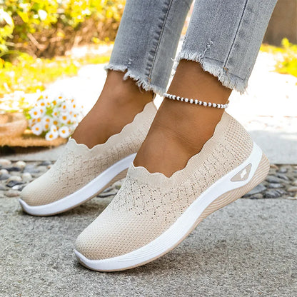 Teagan | Breathable Walking Shoes