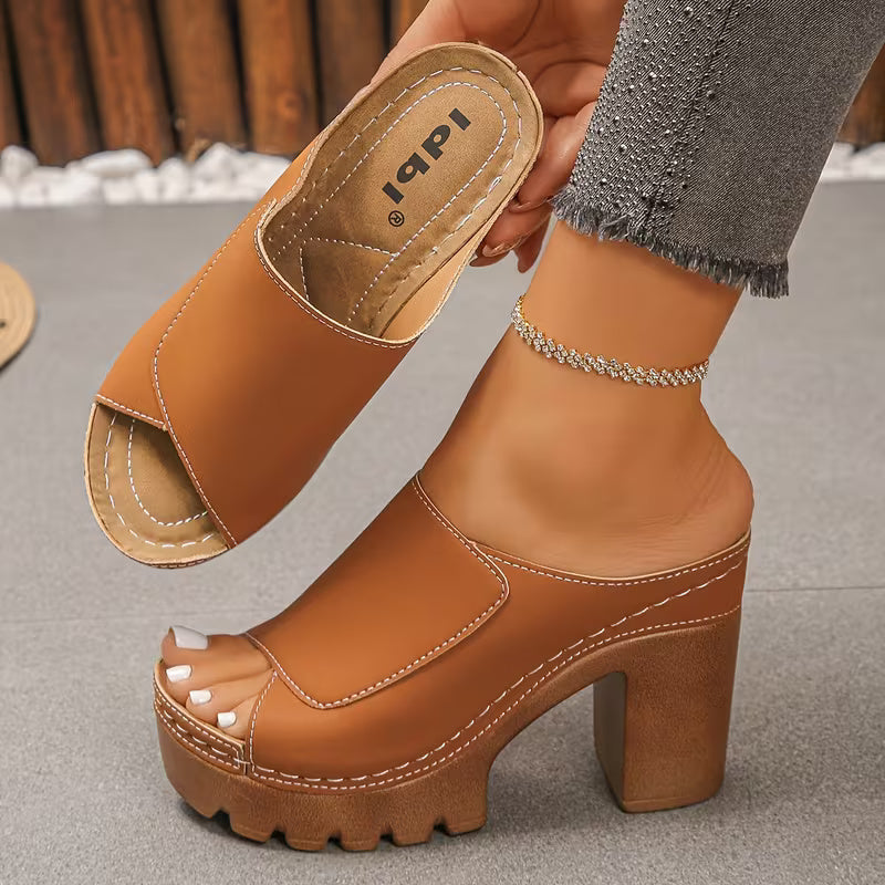 Felicity | Comfortable Sandals with Embossed Details