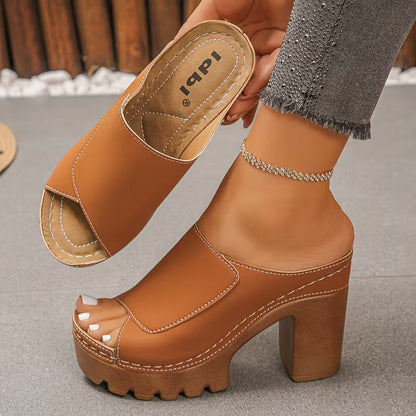 Felicity | Comfortable Sandals with Embossed Details