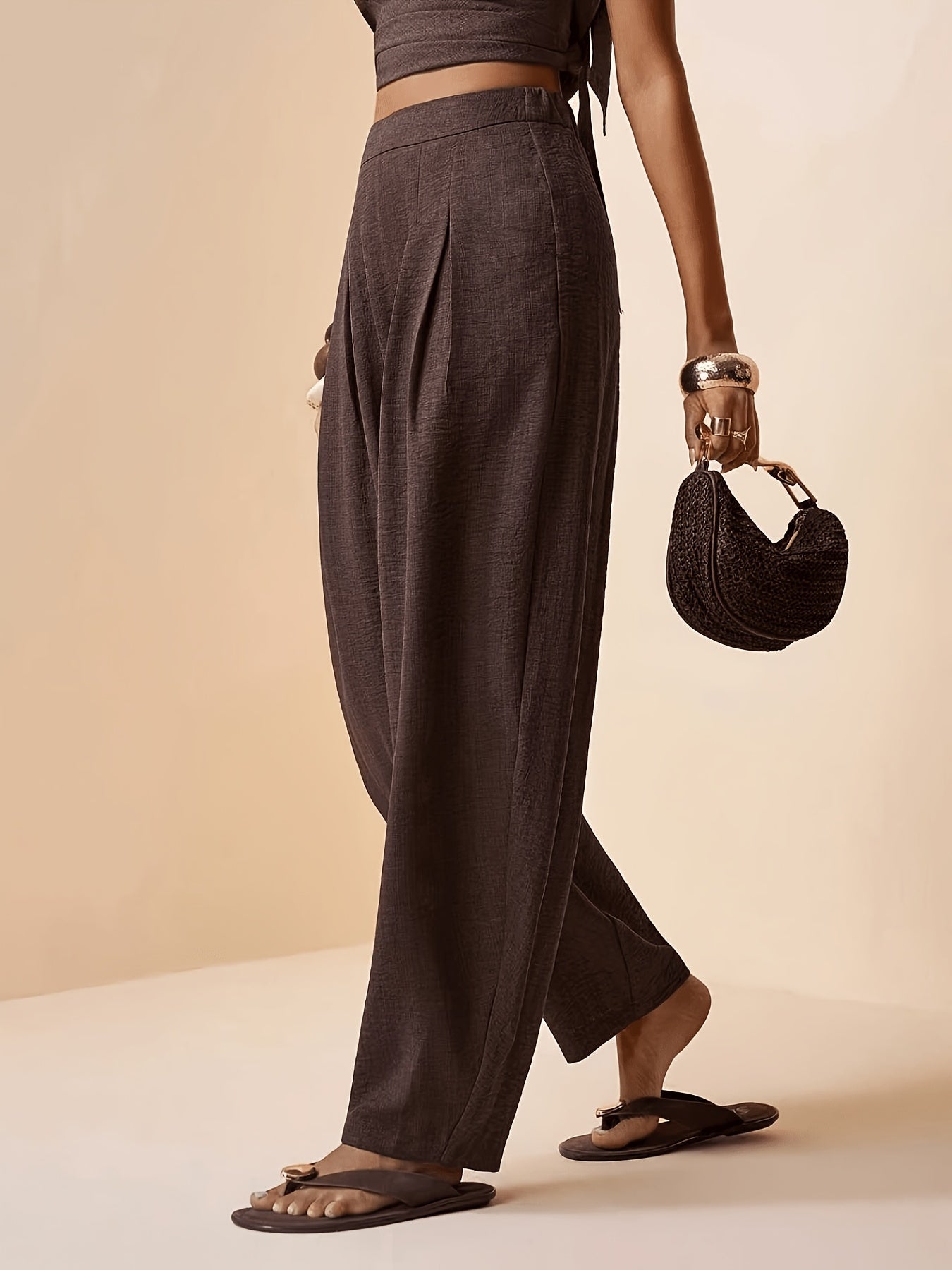 Droveaux | Elegant Straight Leg Pants with Elastic Waist and Pleats