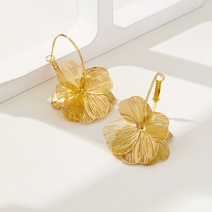 Selah™ Double Hoop Gold Earrings with Modern Design