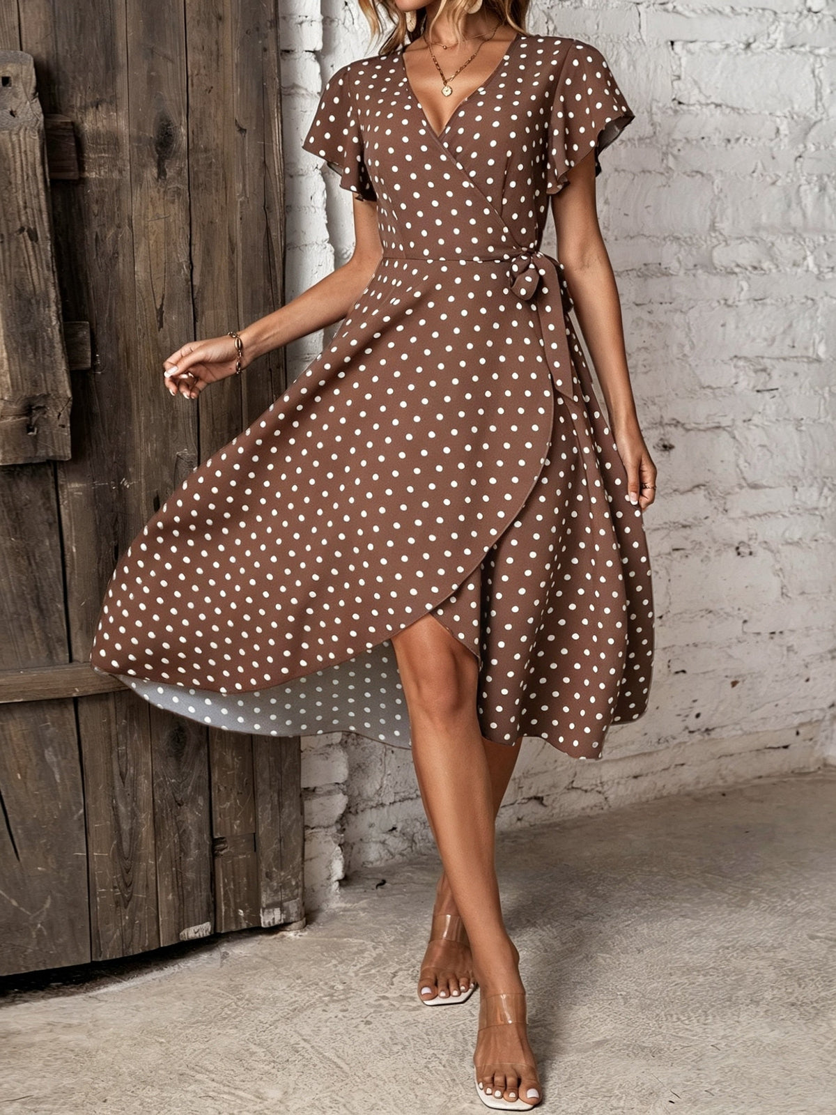 Tiffany | Elegant Polka Dot Dress for Women with Short Sleeves and Side Slit