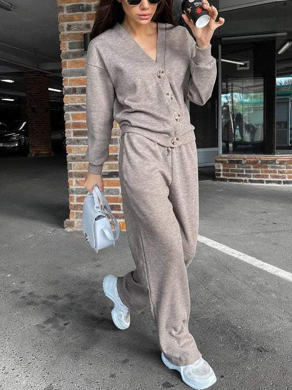 Oristine™ Giulia Cardigan and Pants Knit Set