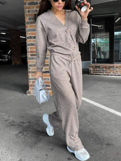 Oristine™ Giulia Cardigan and Pants Knit Set