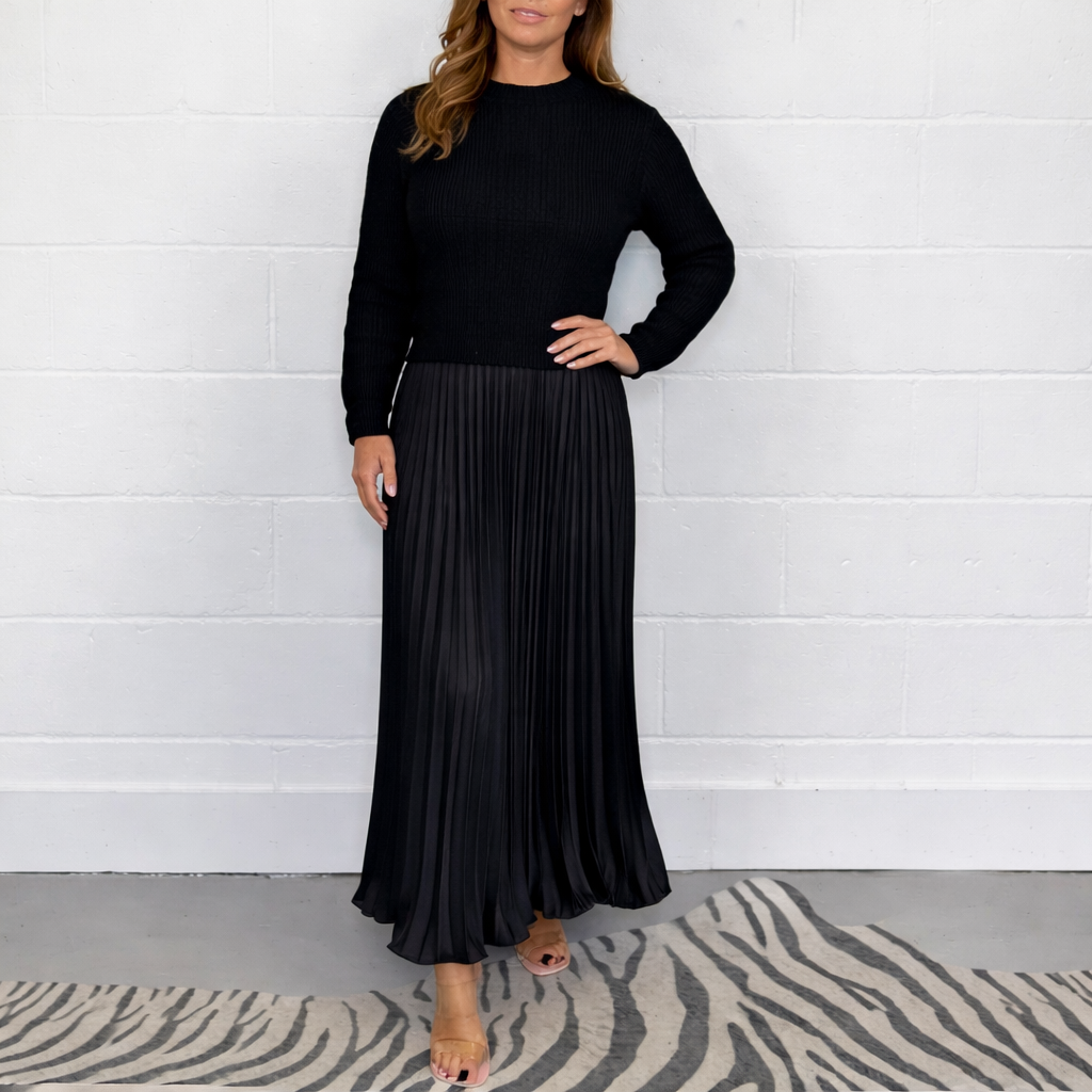 Galira | Elegant Pleated Dress for Women with Round Neck