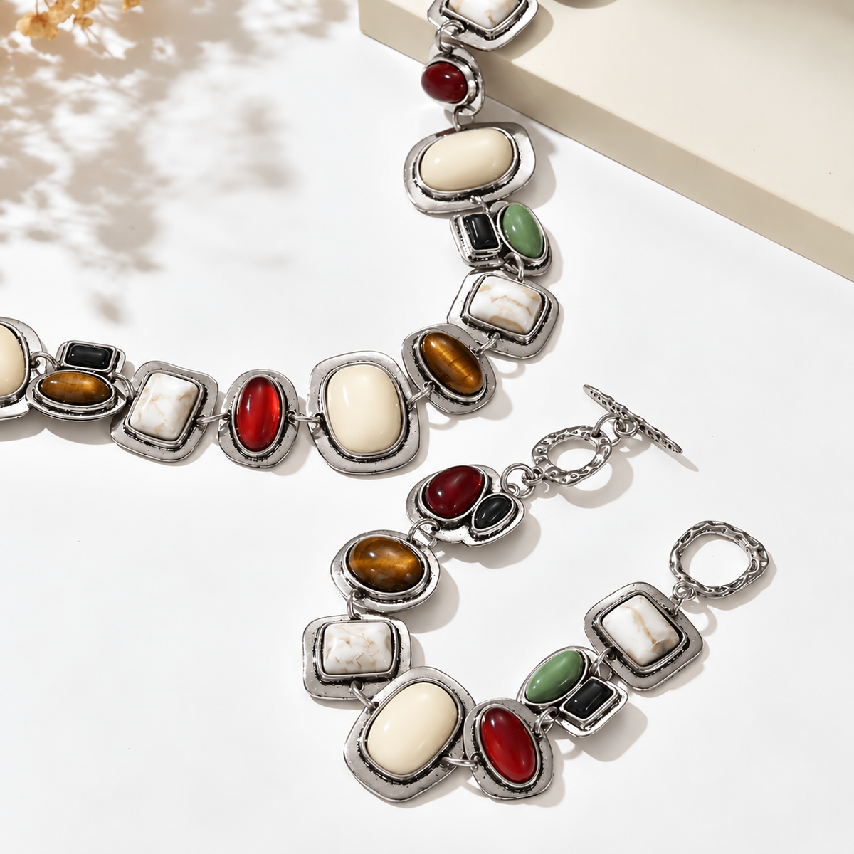 Graevis | Bohemian Set of Necklace and Bracelet with Multicolor Ethnic Design