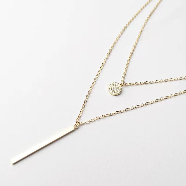 Oona™ Double Layered Collar with Elegant and Modern Design