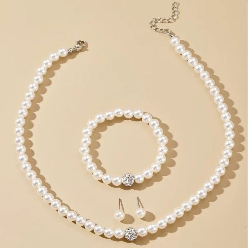 Luciennea | Classic Pearl Set