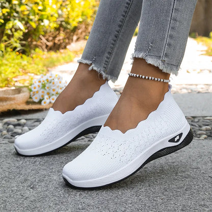 Teagan | Breathable Walking Shoes