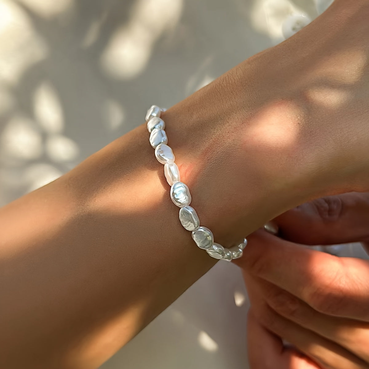 Bailey | 1pc Irregular Baroque Style Imitation Pearl Bracelet with Customized Temperament