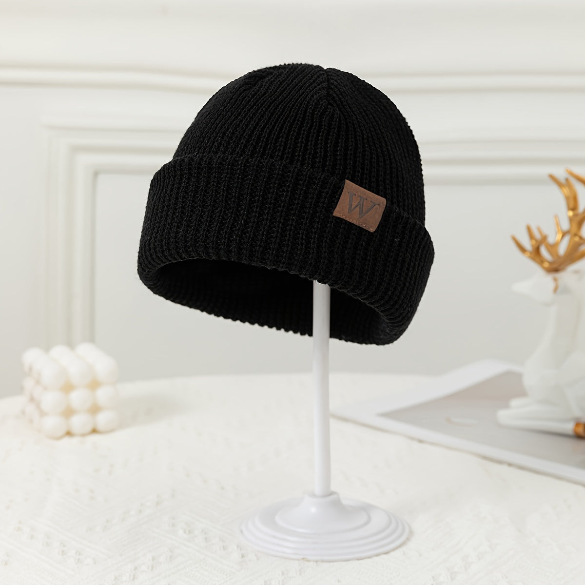 Orson | Warm Knitted Beanie with Minimalist and Versatile Design