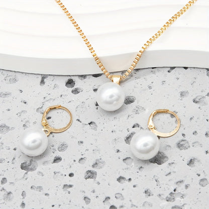 Isara | Jewelry Set with Elegant Pearls and Sophisticated Finish