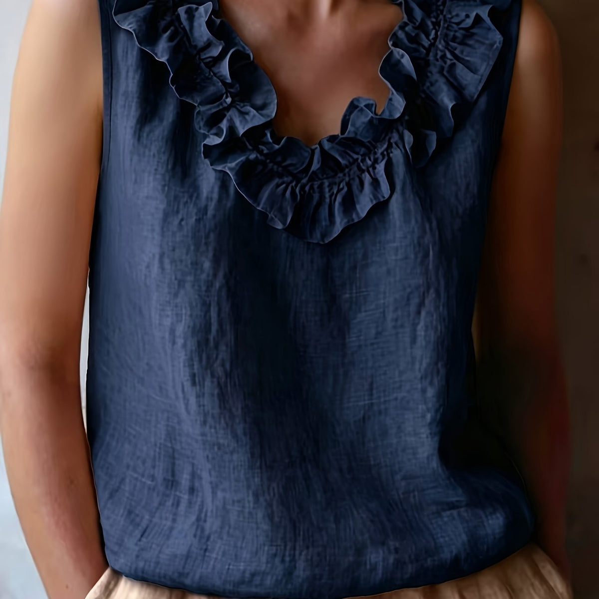 Katherine | Sleeveless Ruffled Loose Cut Blouse for Spring/Summer