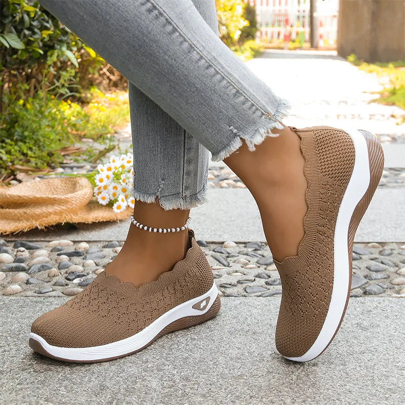 Teagan | Breathable Walking Shoes