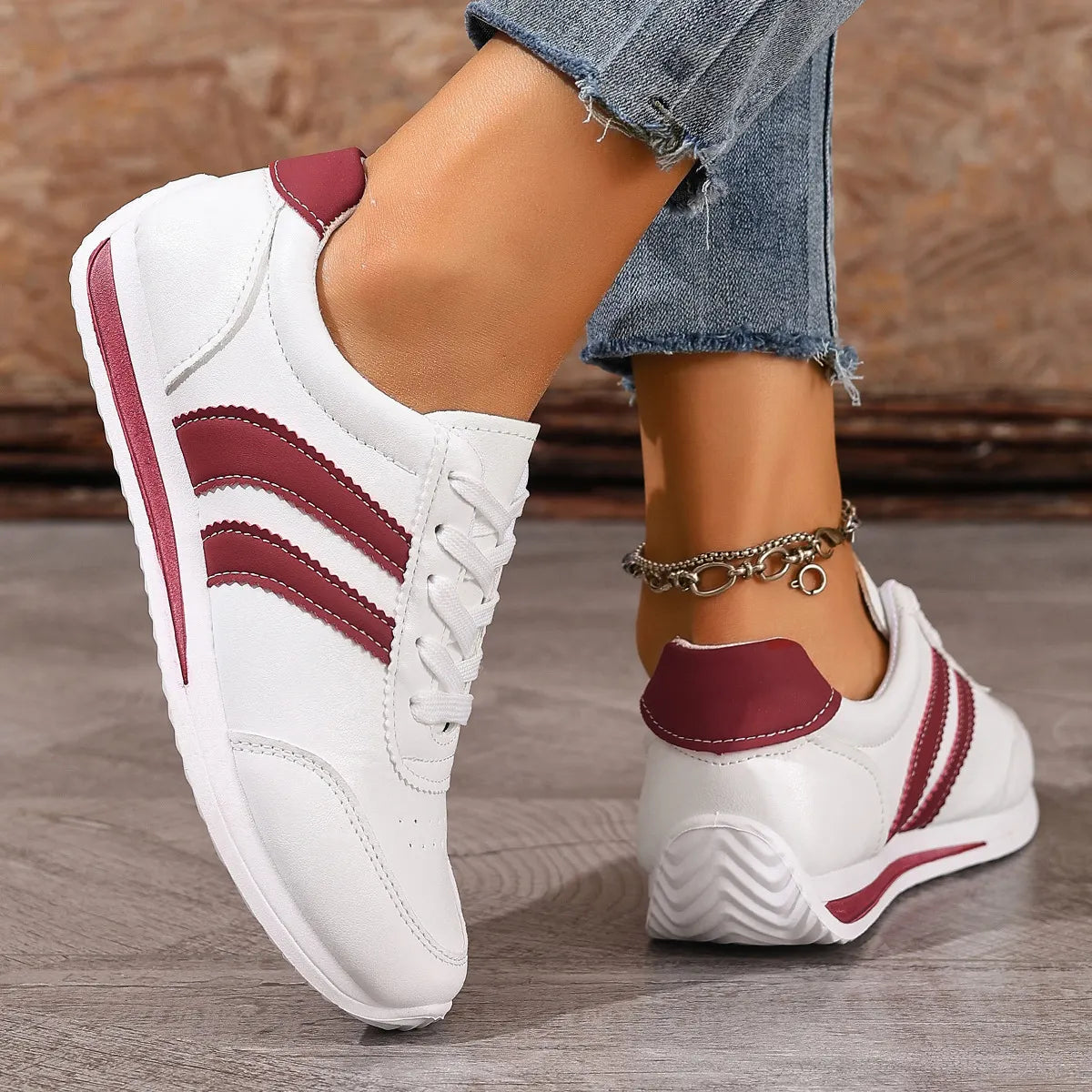 Corisande | Lightweight Sneakers with Cushioned Insole
