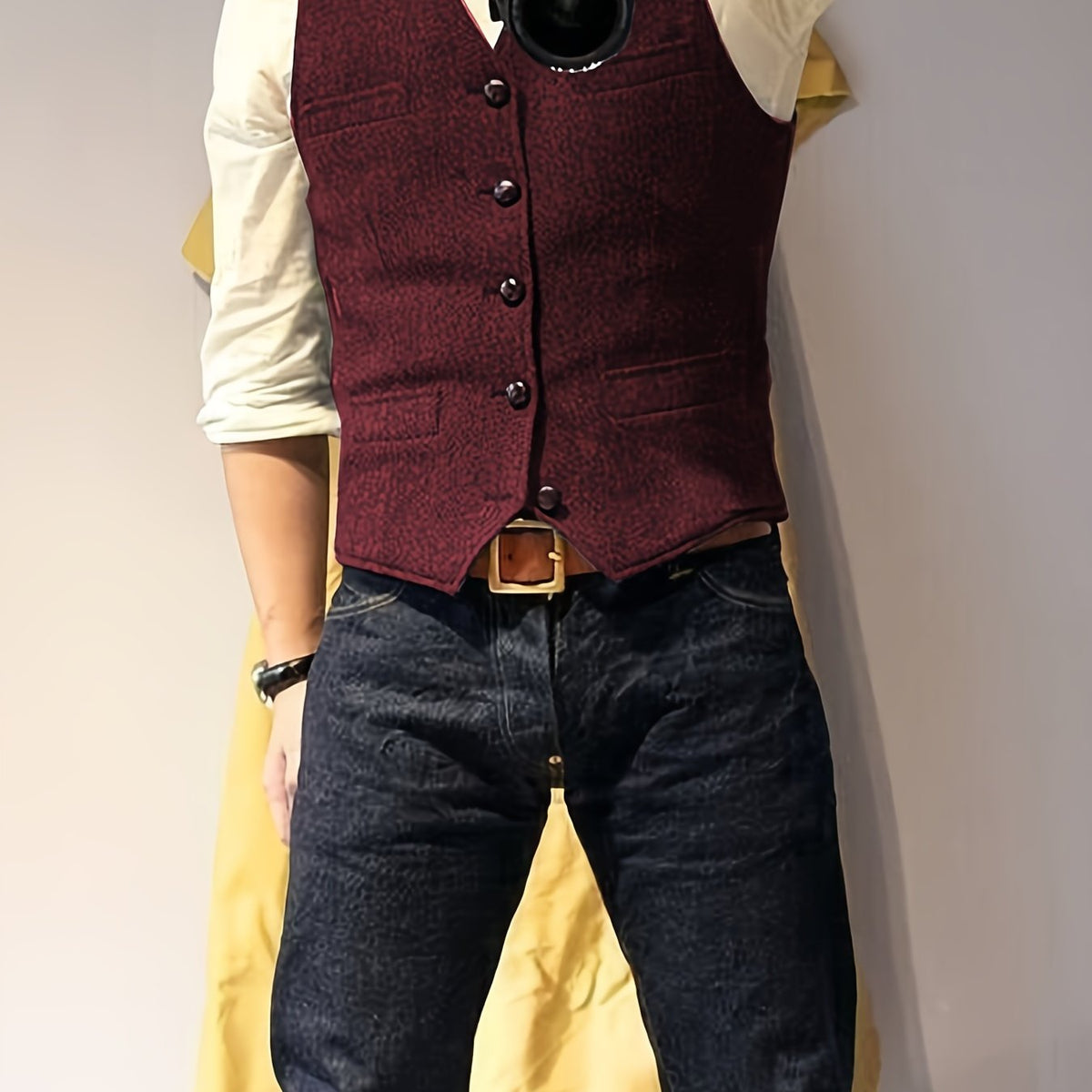 Zoltan | Vintage Herringbone Vest with Classic Style and Timeless Elegance
