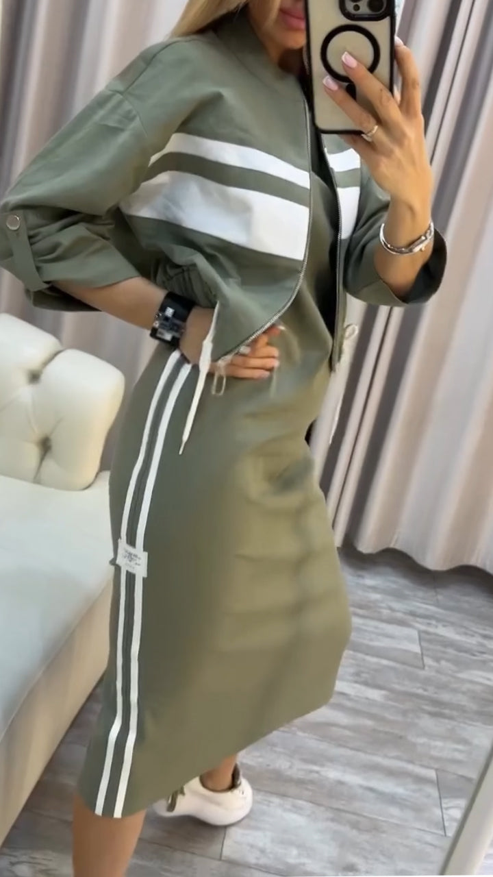 Galévia™ Midi Skirt and Sweatshirt Sports Set