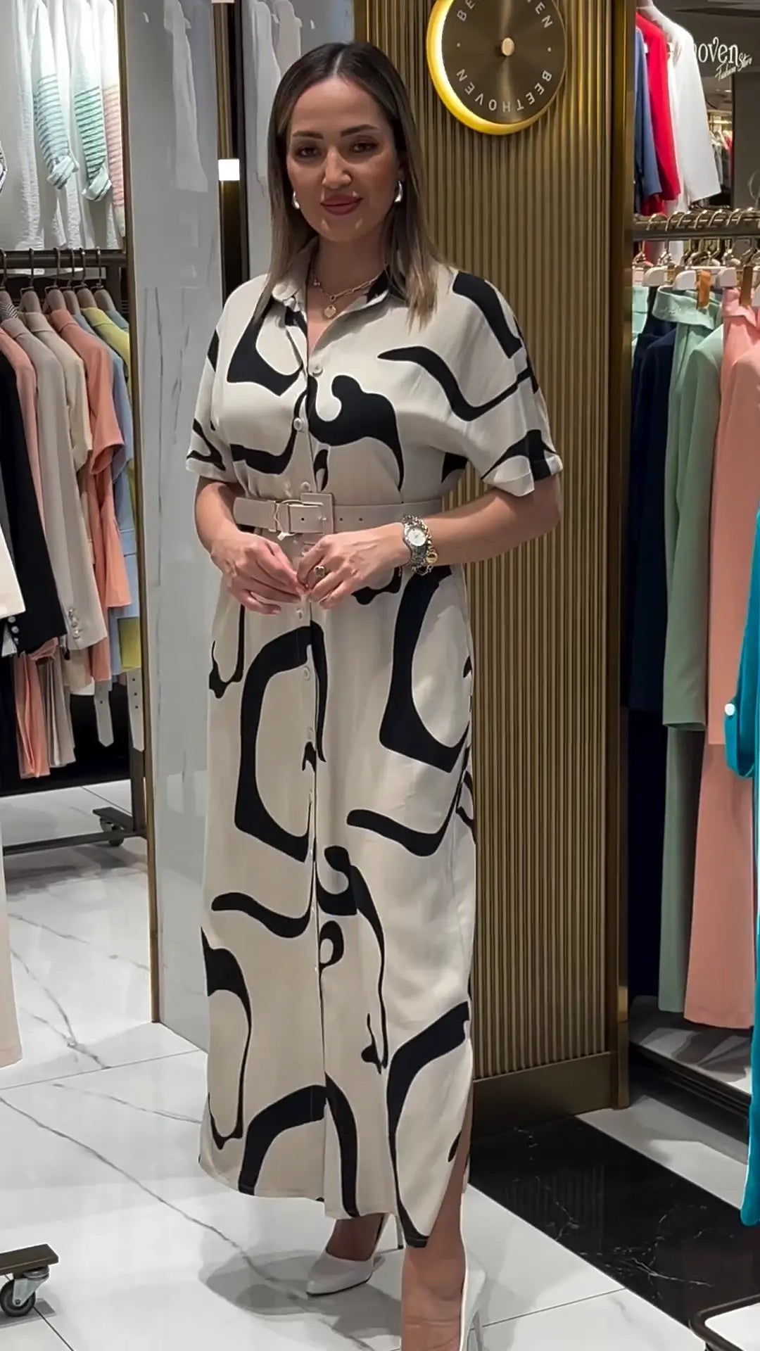 Jolira | Elegant fitted waist dress with irregular print
